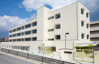 南山田小学校