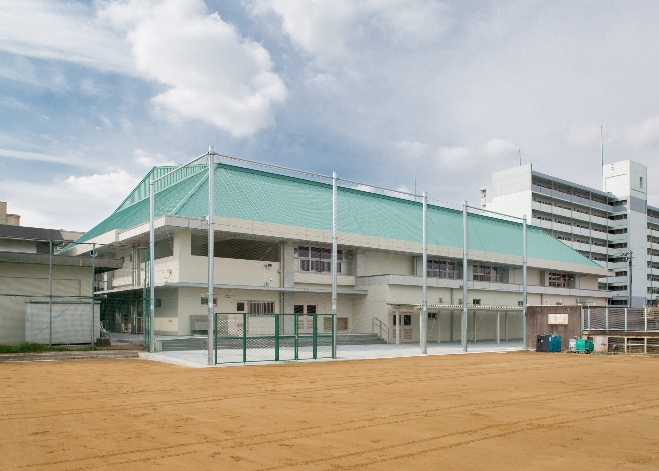 東淀工業高等学校体育館