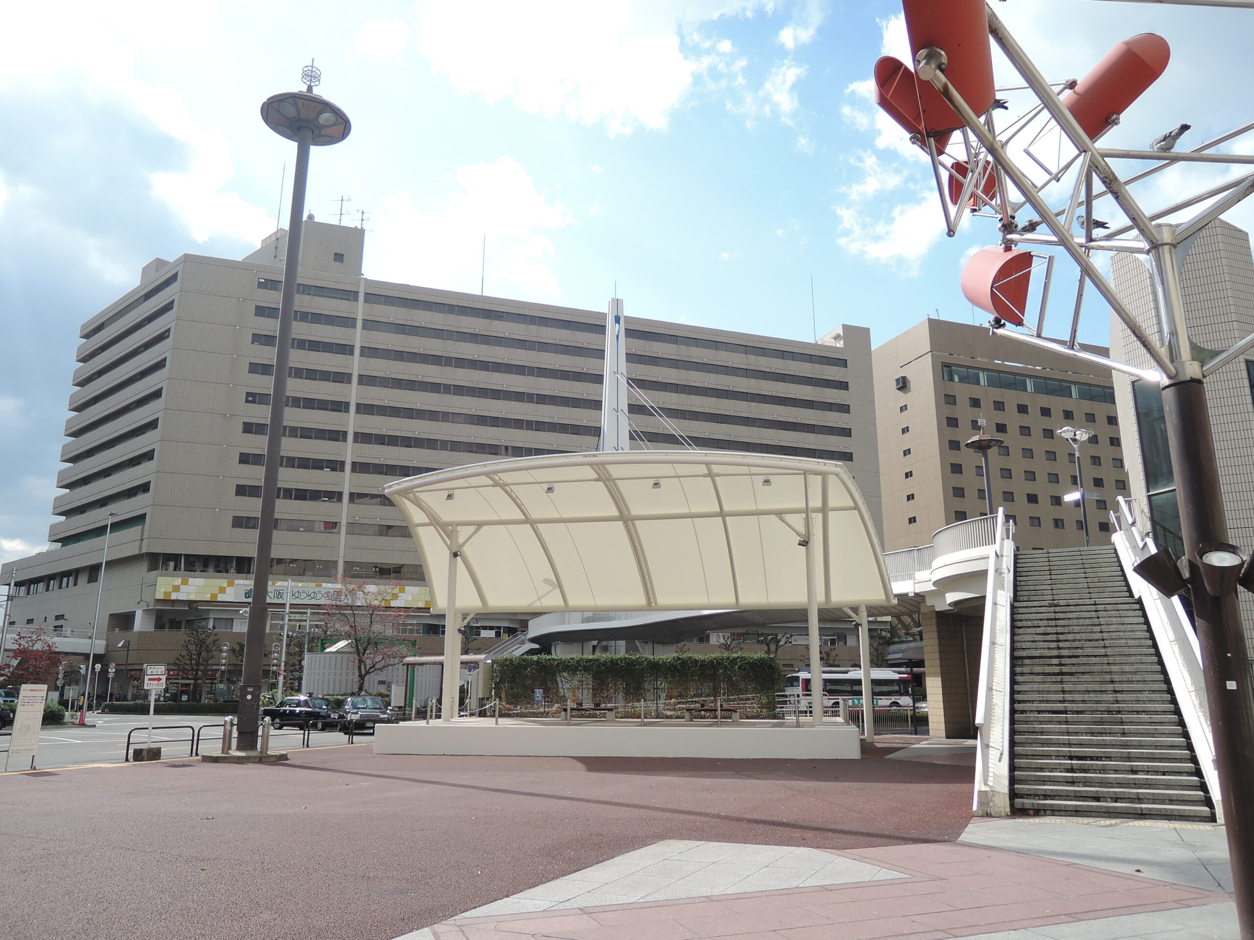 守口市駅前屋外ステージ