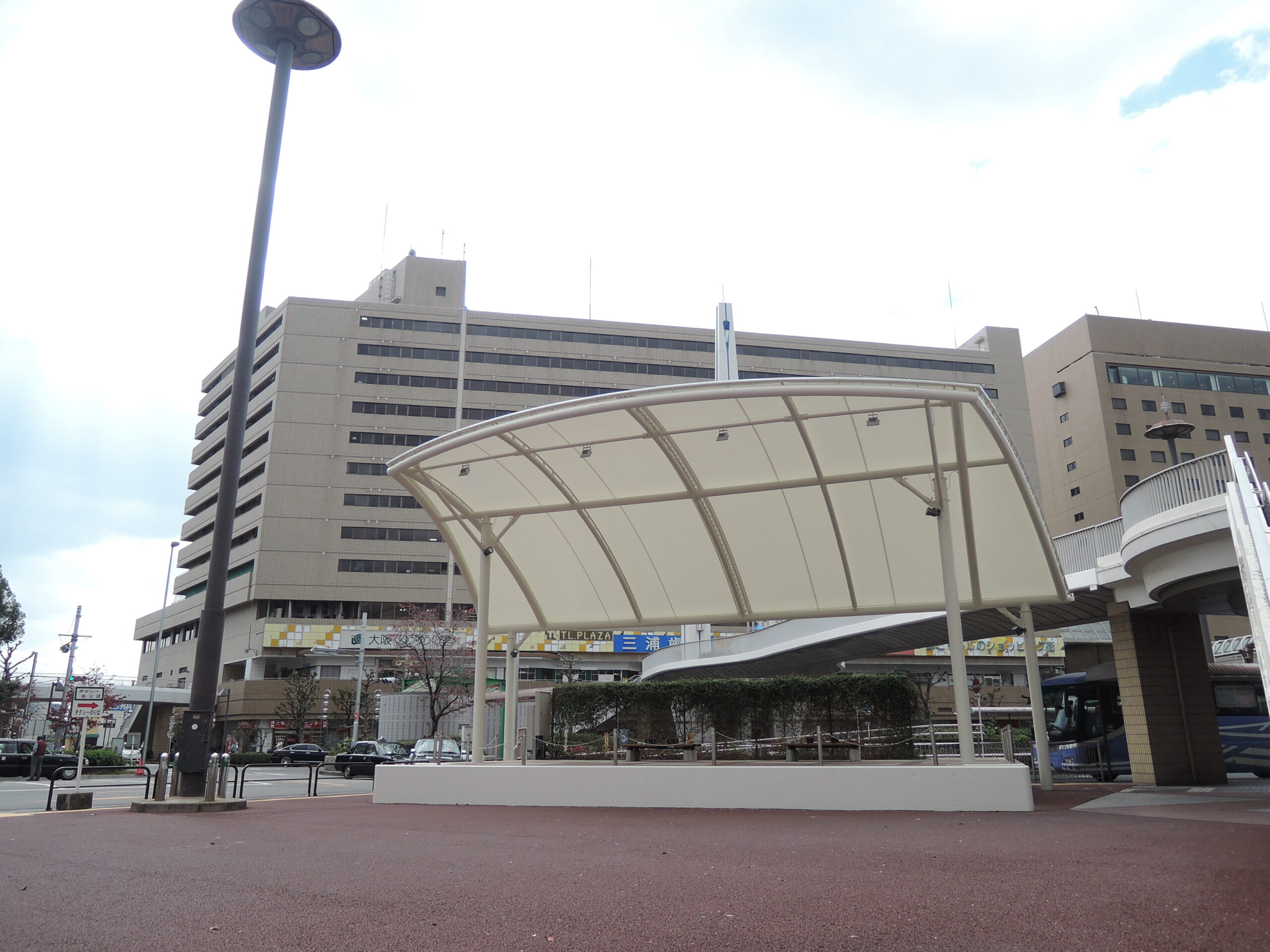 守口市駅前屋外ステージ