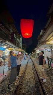 家族で願いを空へ